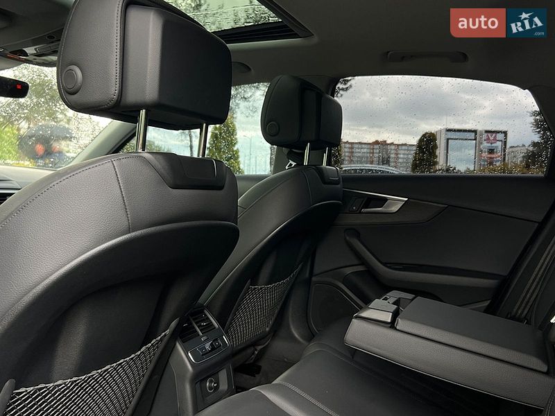 Седан Audi A4 2019 в Львове