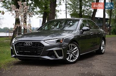 Седан Audi A4 2023 в Києві