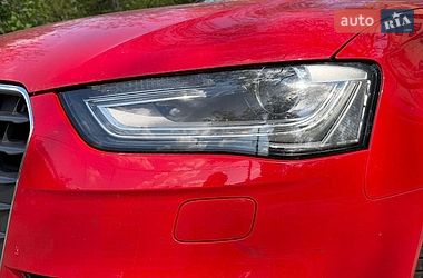 Седан Audi A4 2014 в Полтаве