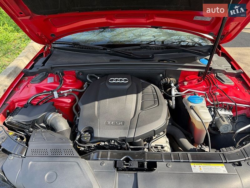 Седан Audi A4 2014 в Полтаве