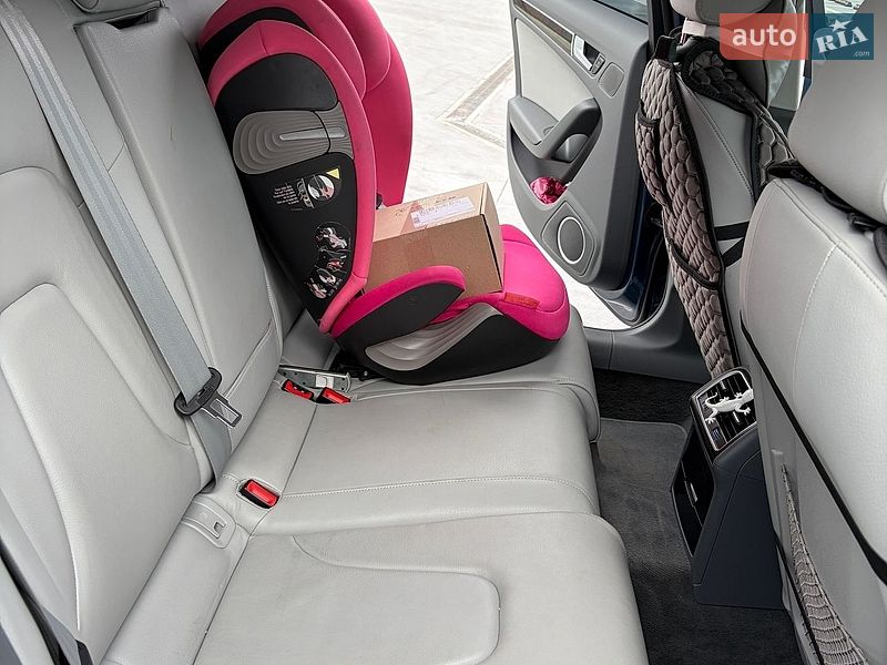 Седан Audi A4 2014 в Киеве