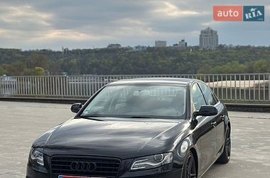 Седан Audi A4 2010 в Киеве