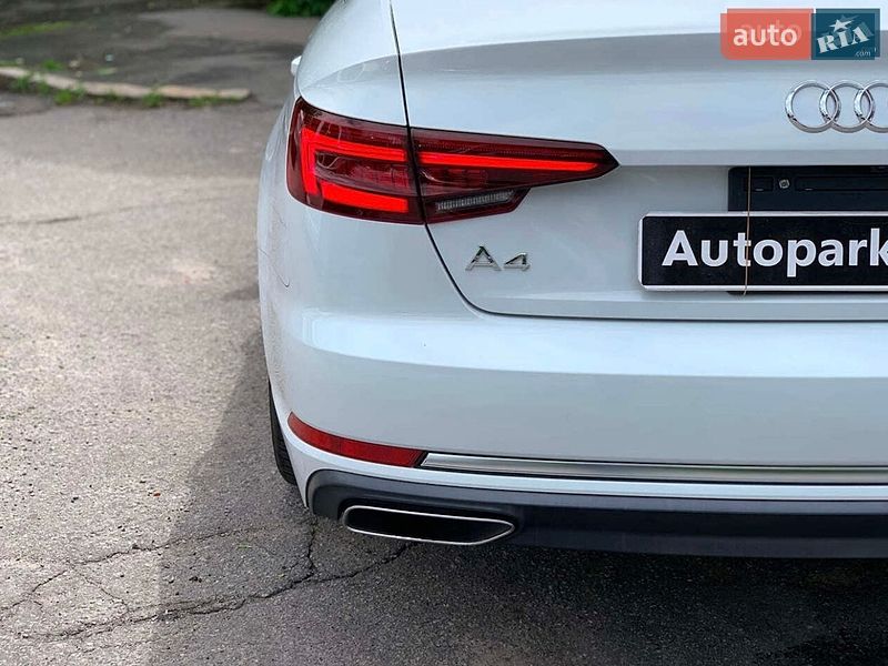 Седан Audi A4 2019 в Александрие