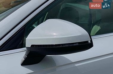 Седан Audi A4 2019 в Александрие