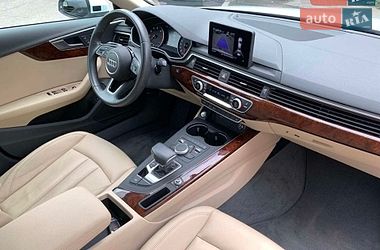 Седан Audi A4 2019 в Житомире
