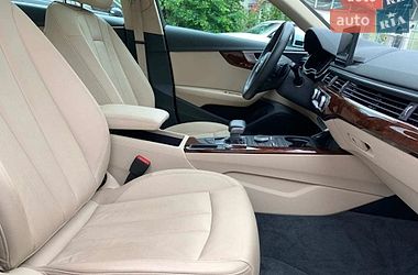 Седан Audi A4 2019 в Александрие