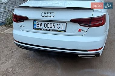 Седан Audi A4 2019 в Александрие