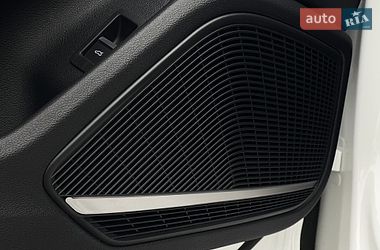 Седан Audi A4 2022 в Києві