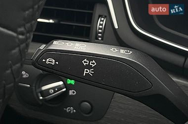 Седан Audi A4 2022 в Києві
