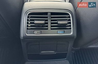 Седан Audi A4 2016 в Киеве