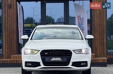 Седан Audi A4 2016 в Киеве