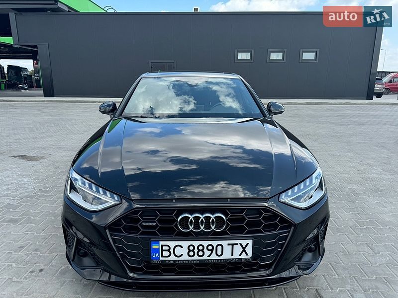 Audi A4 2022