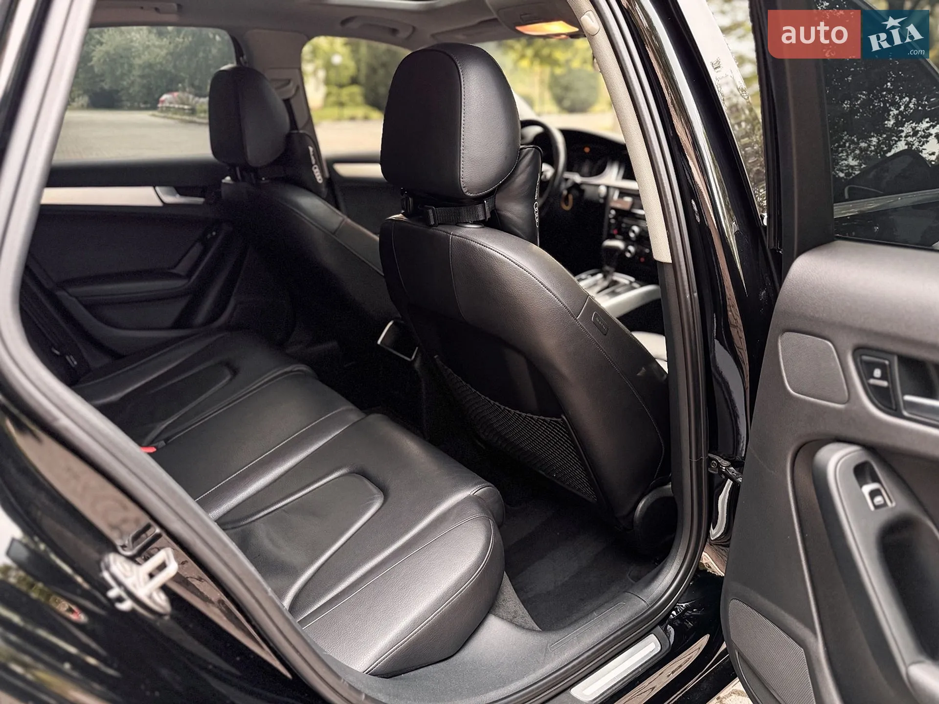 2013 Audi A4 - мініатюра 23