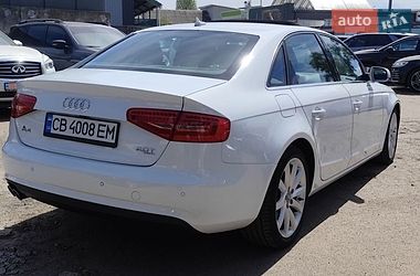 Седан Audi A4 2012 в Чернігові