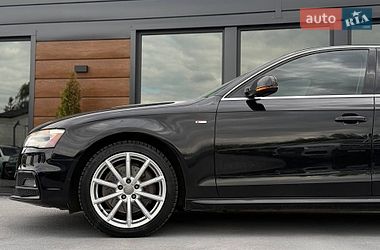 Седан Audi A4 2014 в Рівному
