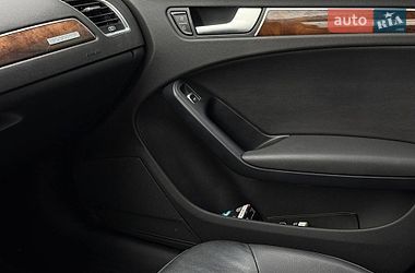Седан Audi A4 2014 в Рівному