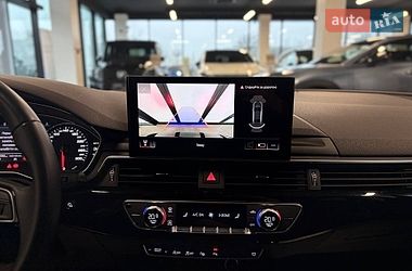 Седан Audi A4 2021 в Львове