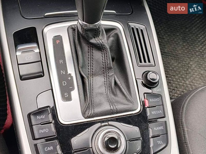 Універсал Audi A4 2010 в Звягелі