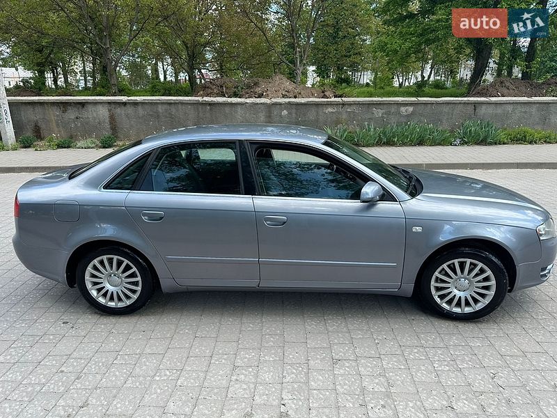 Седан Audi A4 2006 в Городке