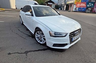 Седан Audi A4 2015 в Прилуках
