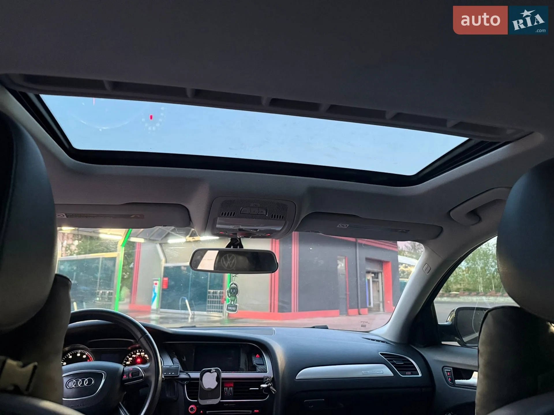 2013 Audi A4 - мініатюра 35