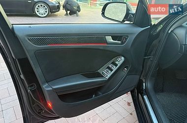 Седан Audi A4 2013 в Ровно