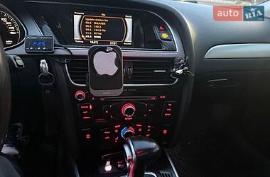 Седан Audi A4 2013 в Ровно