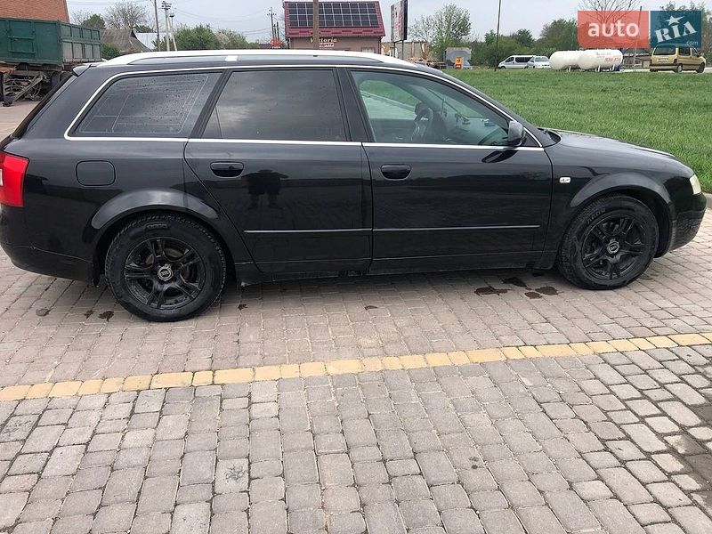 Универсал Audi A4 2004 в Теофиполе