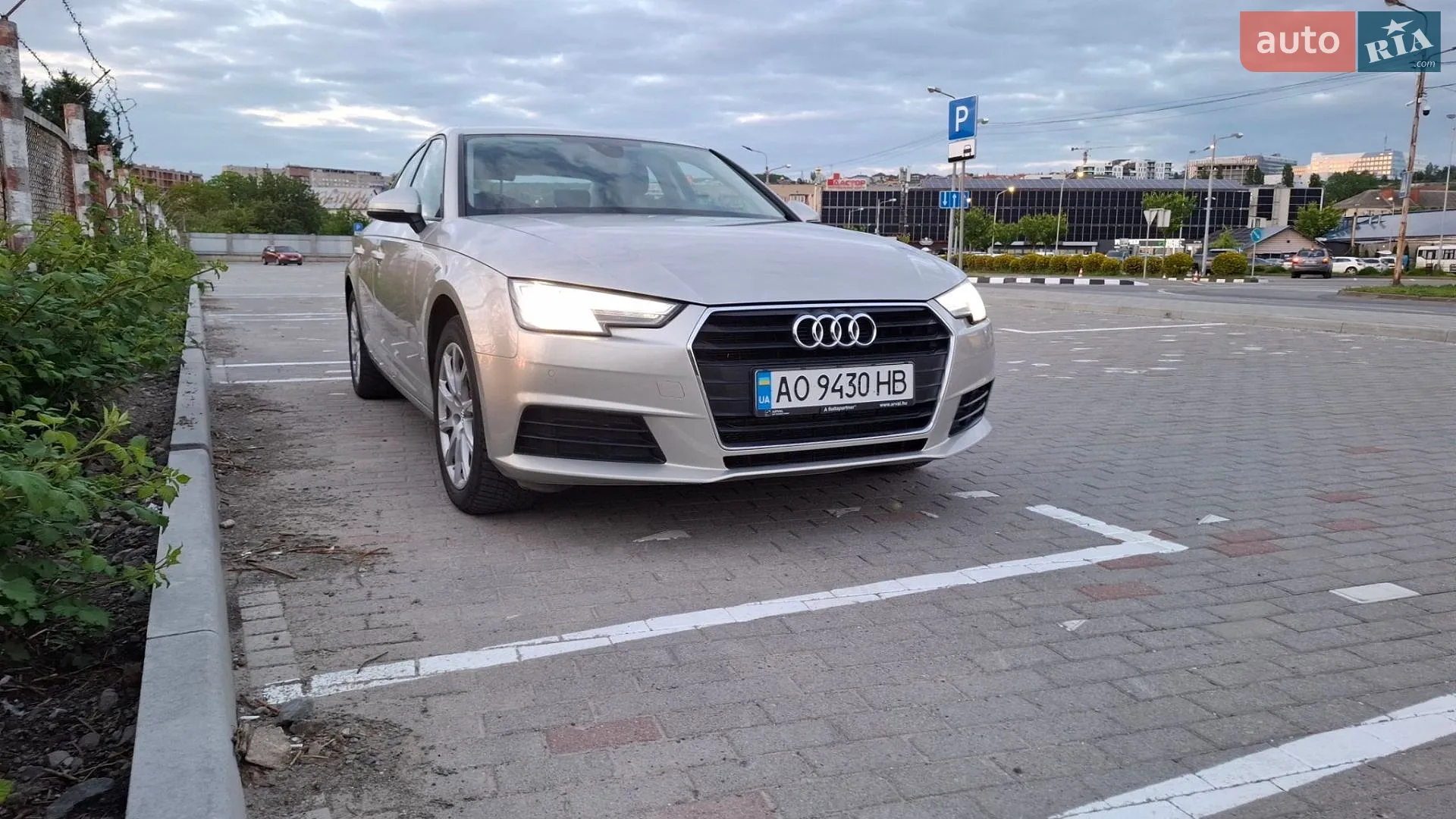 2016 Audi A4 - мініатюра 19
