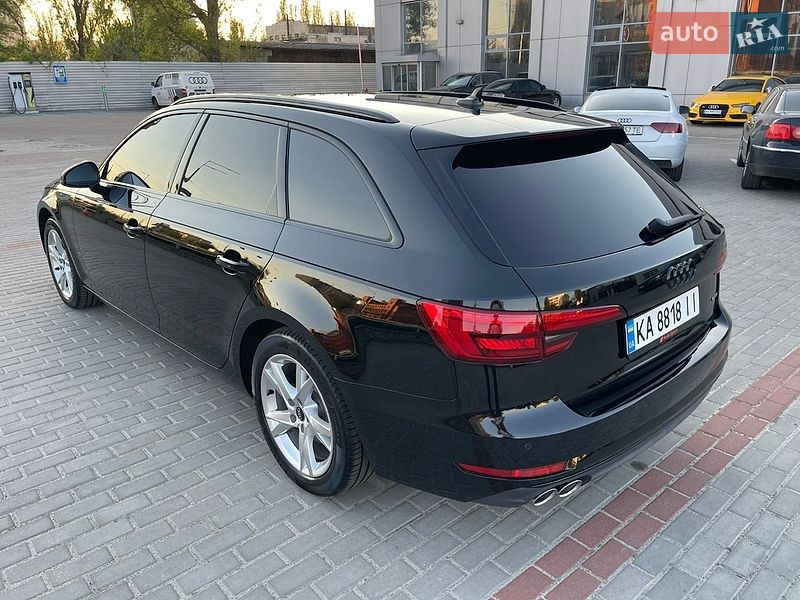 Універсал Audi A4 2016 в Києві
