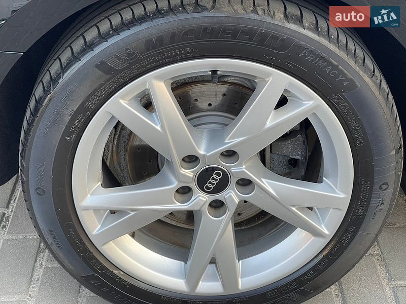 Універсал Audi A4 2016 в Києві