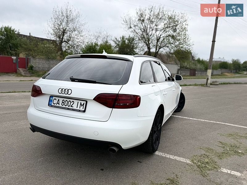 Універсал Audi A4 2009 в Макарові