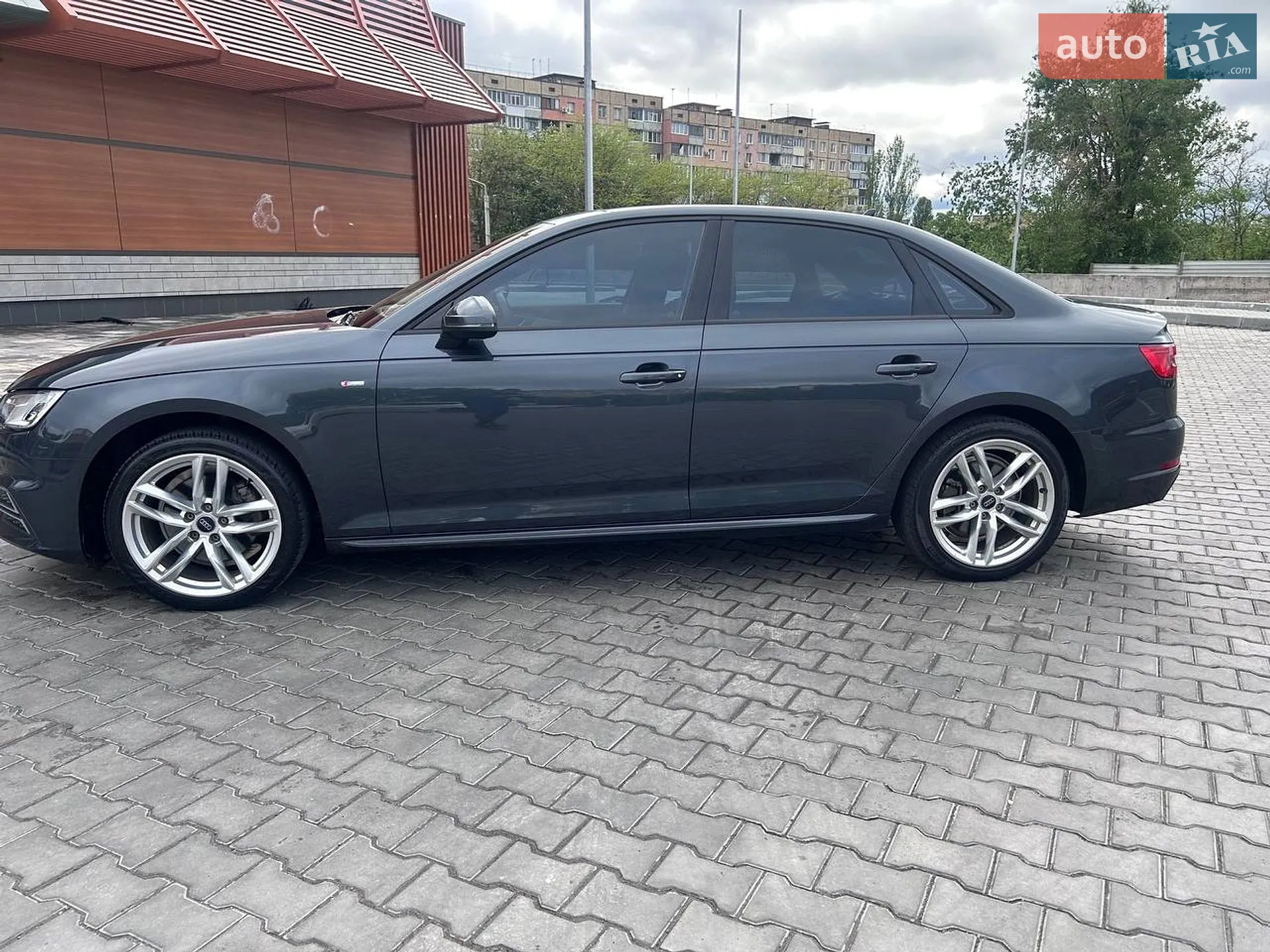 2016 Audi A4 - мініатюра 4