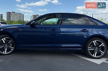 Седан Audi A4 2017 в Києві