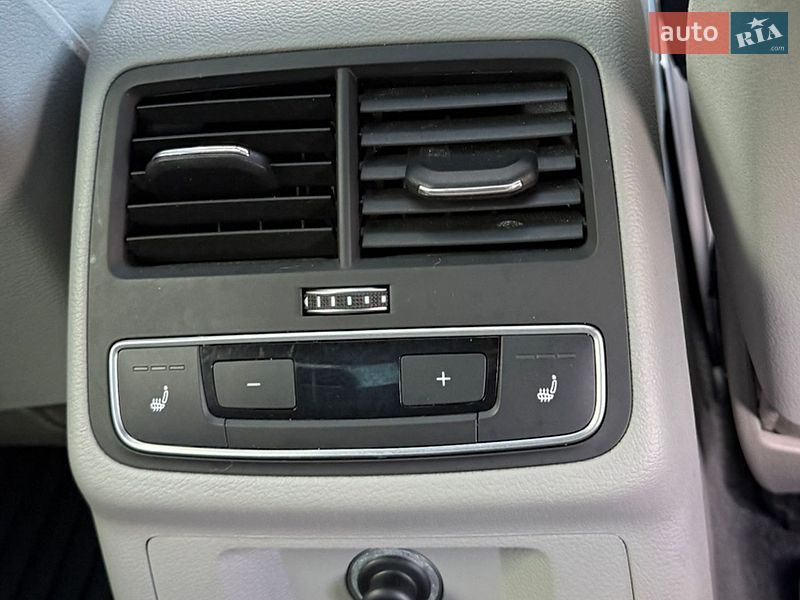 Седан Audi A4 2017 в Києві