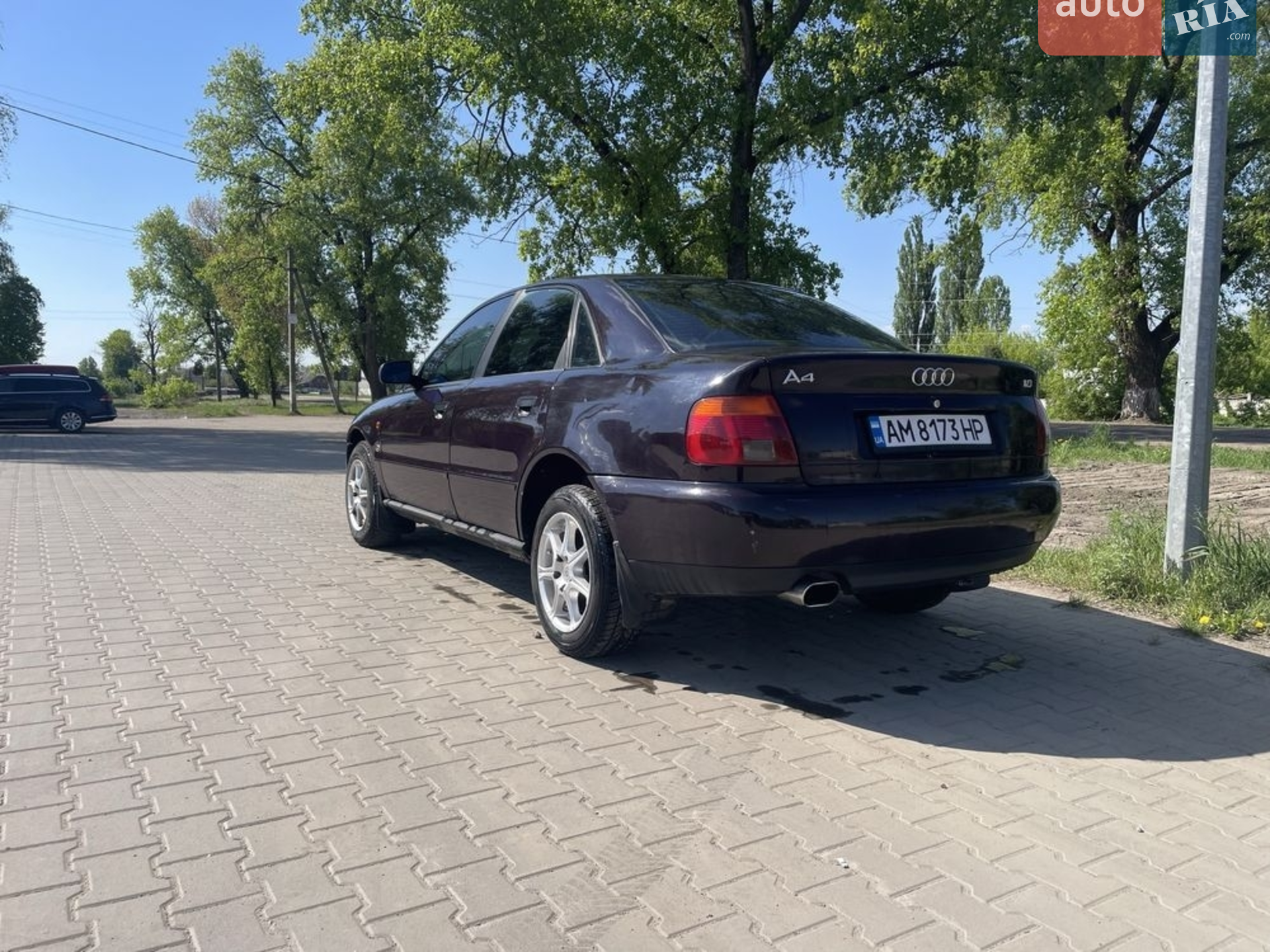 Audi A4 1996 VIN WAUZZZ8DZTA063067 фото оголошення 5 з 5