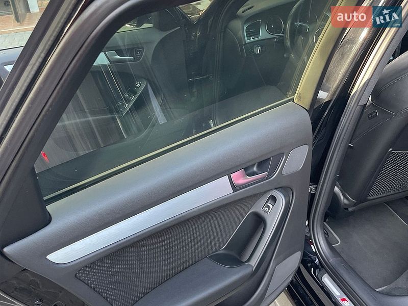 Универсал Audi A4 2012 в Львове