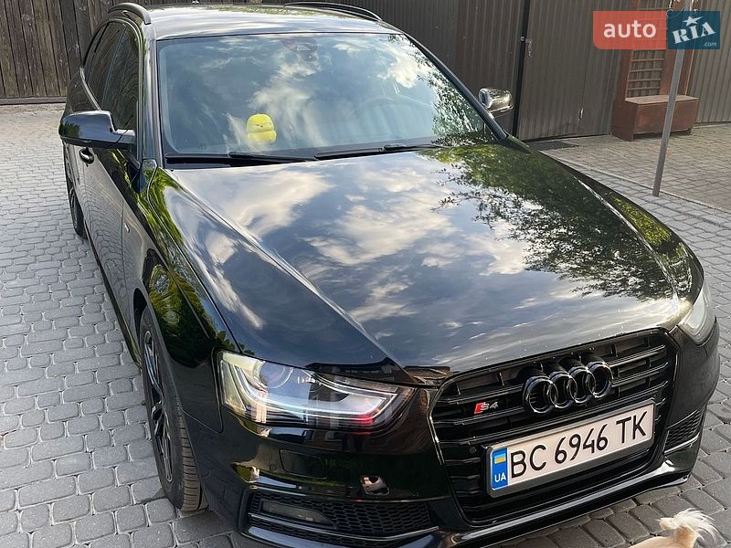 Универсал Audi A4 2012 в Львове