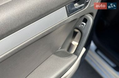 Седан Audi A4 2012 в Киеве