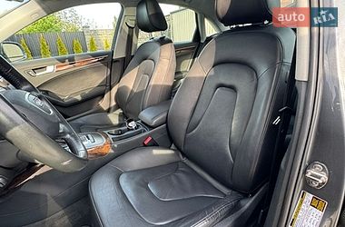 Седан Audi A4 2014 в Львове