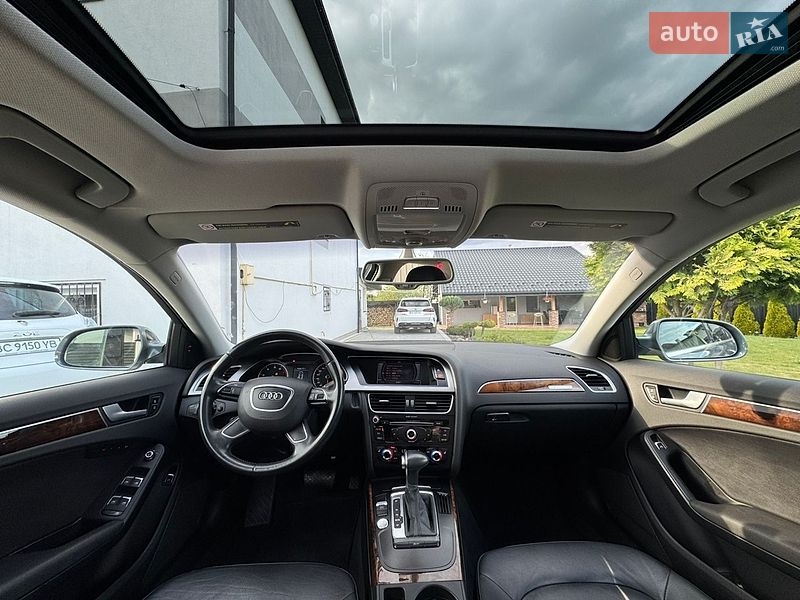 Седан Audi A4 2014 в Львове