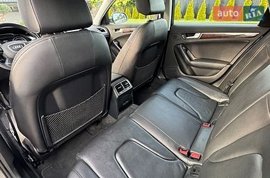Седан Audi A4 2014 в Львове