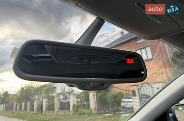 Седан Audi A4 2014 в Львове