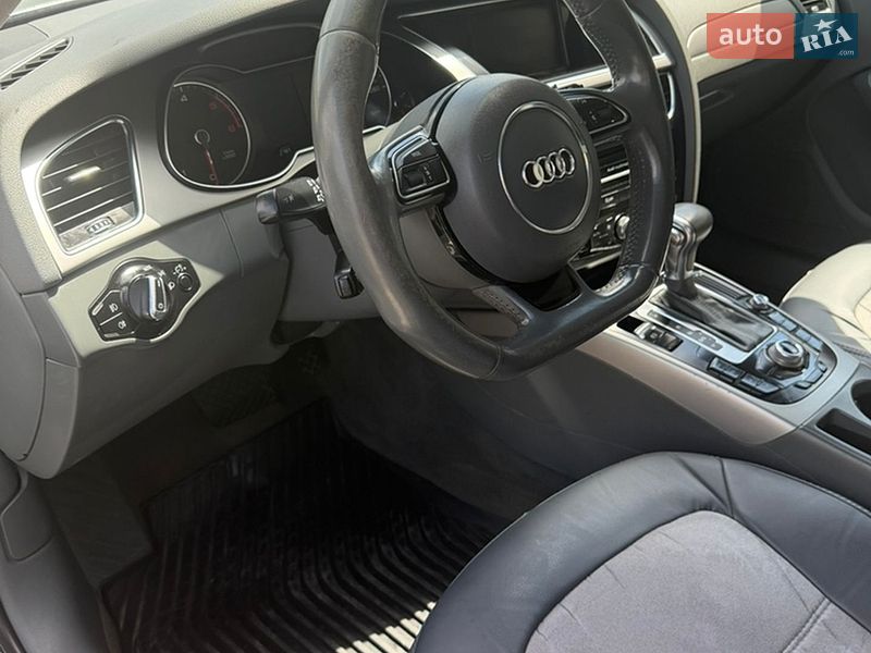 Универсал Audi A4 2012 в Ужгороде