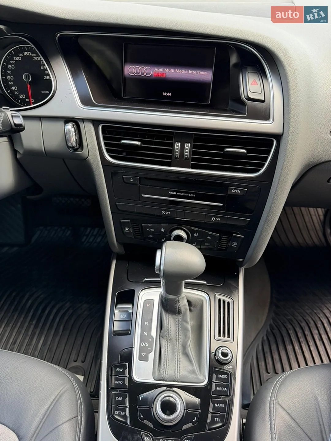 2012 Audi A4 - мініатюра 26