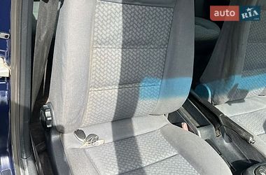 Седан Audi A4 1997 в Львове