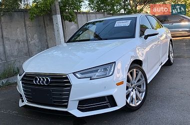 Седан Audi A4 2018 в Ірпені