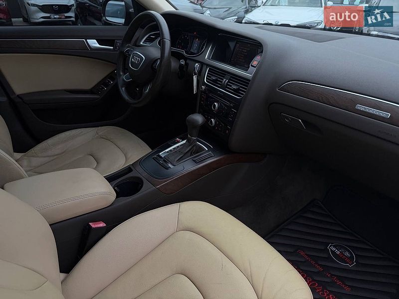 Седан Audi A4 2014 в Харькове