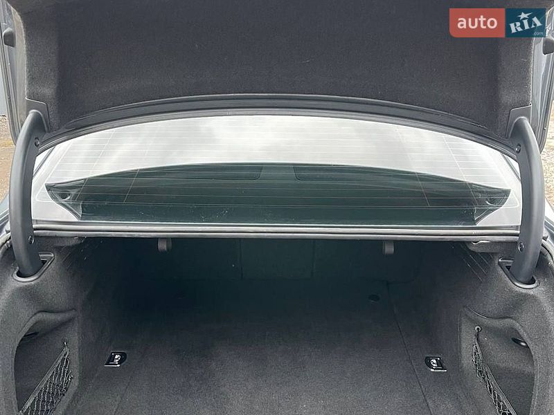 Седан Audi A4 2016 в Харькове