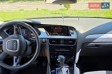Седан Audi A4 2011 в Черновцах